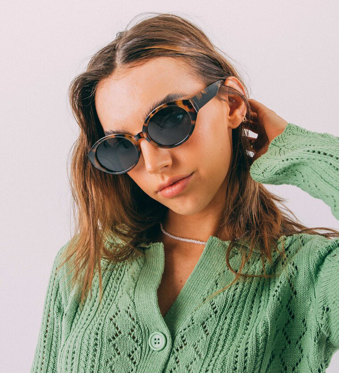 Retro Plastic Oval Frame Sunglasses