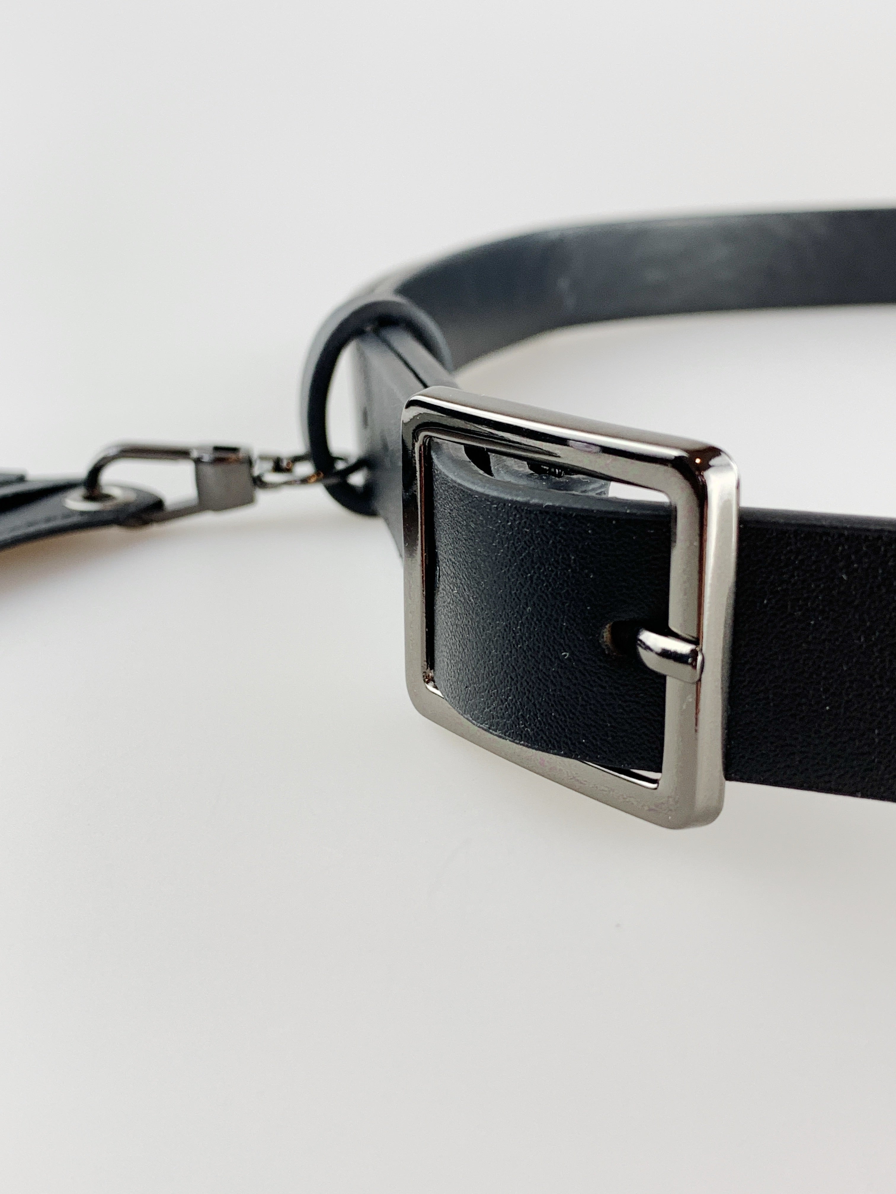 PU Leather Belt with Dettachable Card Holder - svnx