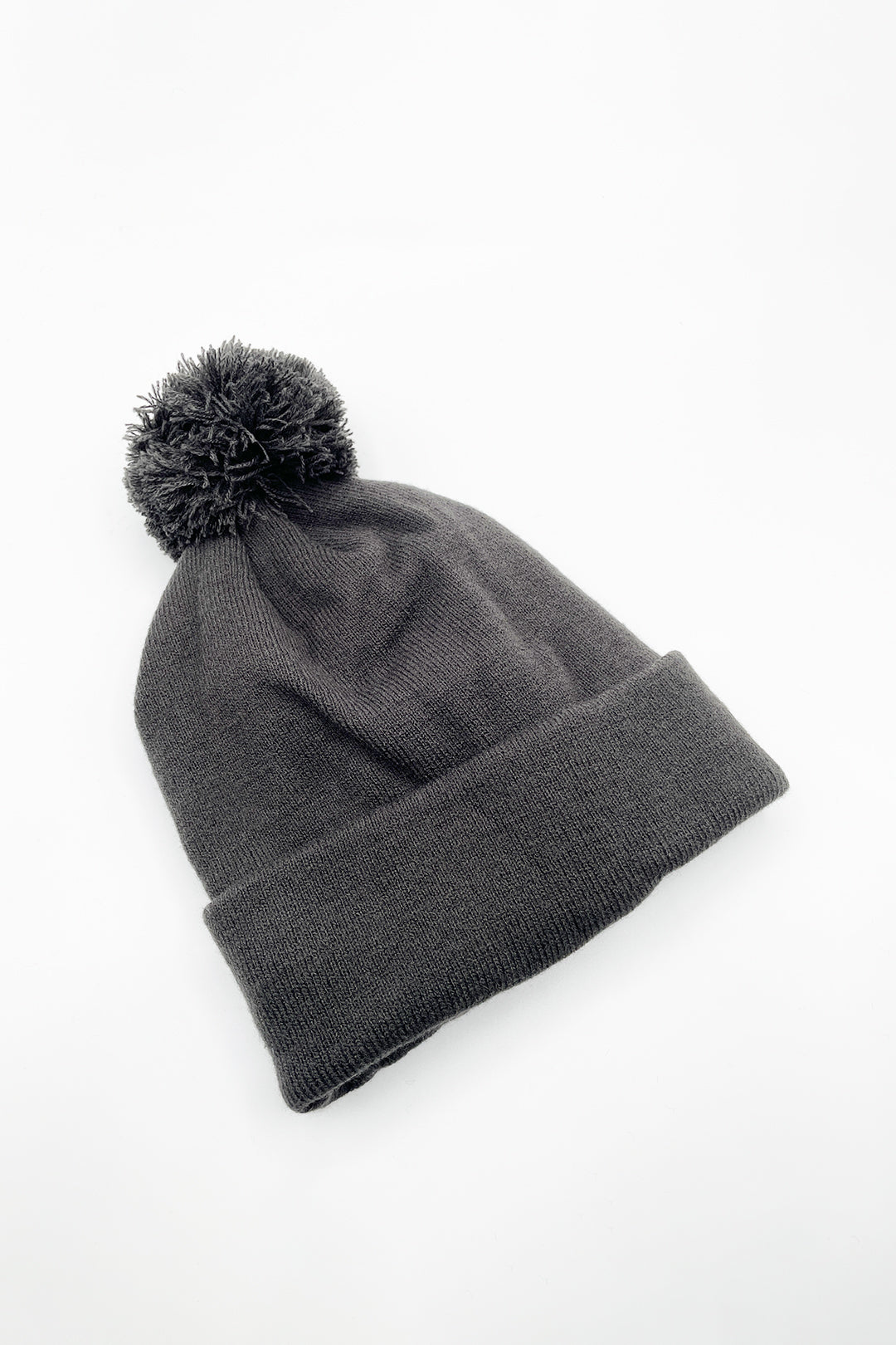 Knitted Pom Pom Beanie - svnx