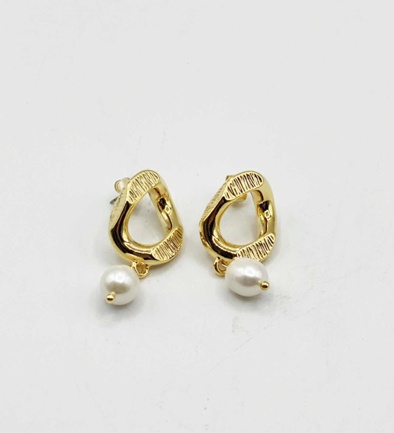 Chunky Hoop with Faux Pearl Earrings