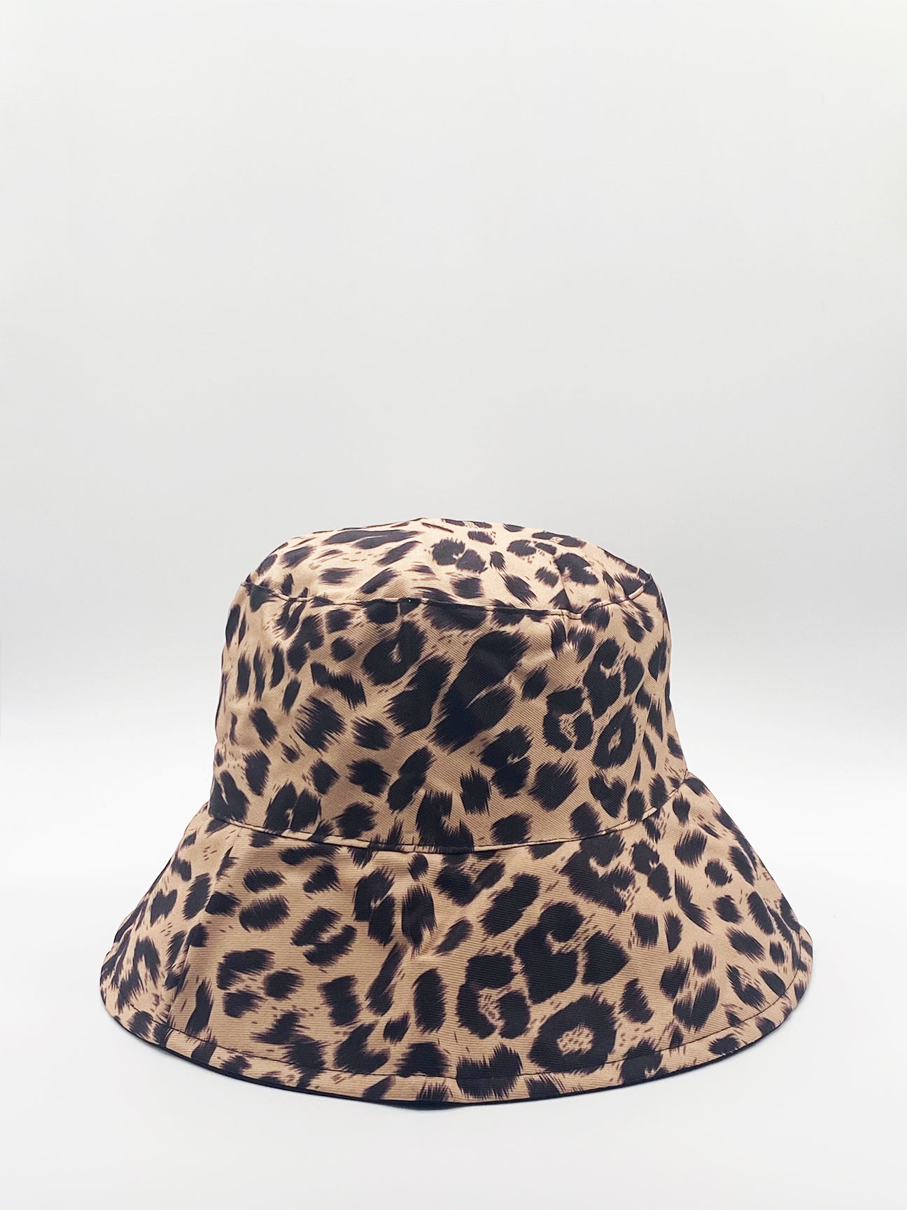 Leopard Print Reversible Bucket Hat - svnx