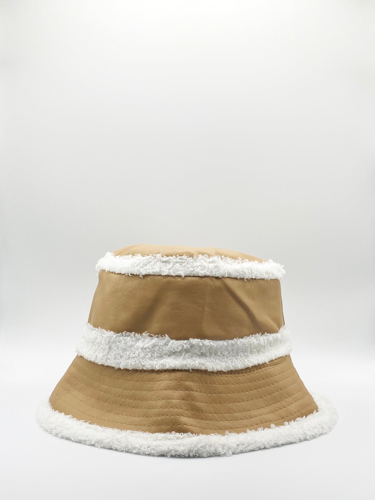 Reversible PU Bucket Hat with Borg Trims - svnx
