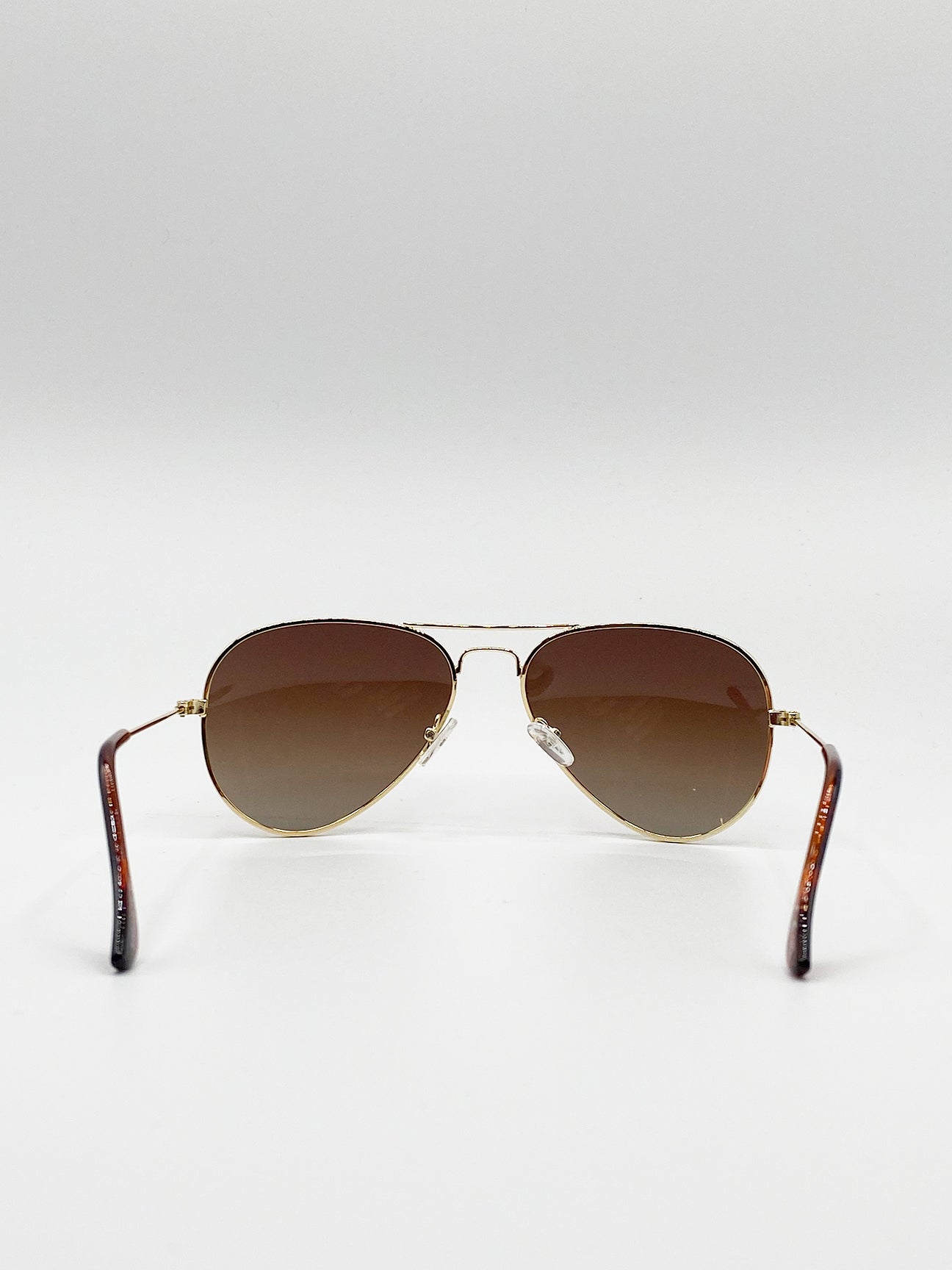 Classic Aviator Sunglasses with Metal Frames - svnx