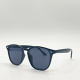Classic Rounded Wayfarer Style Sunglasses