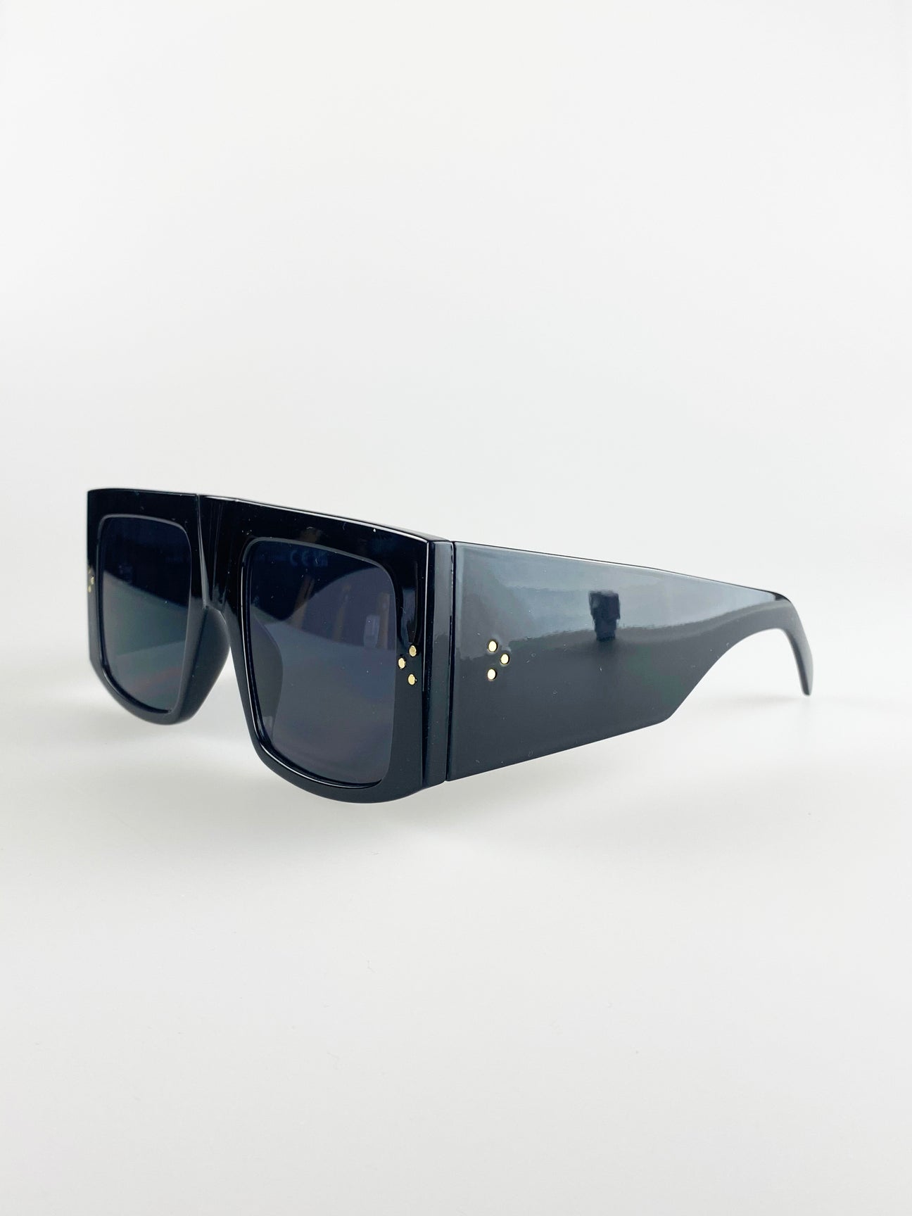 Oversized Wraparound Plastic Frame Sunglasses - svnx