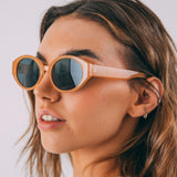 Oval Plastic Frame Sunglasses - svnx