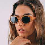 Oval Plastic Frame Sunglasses - svnx