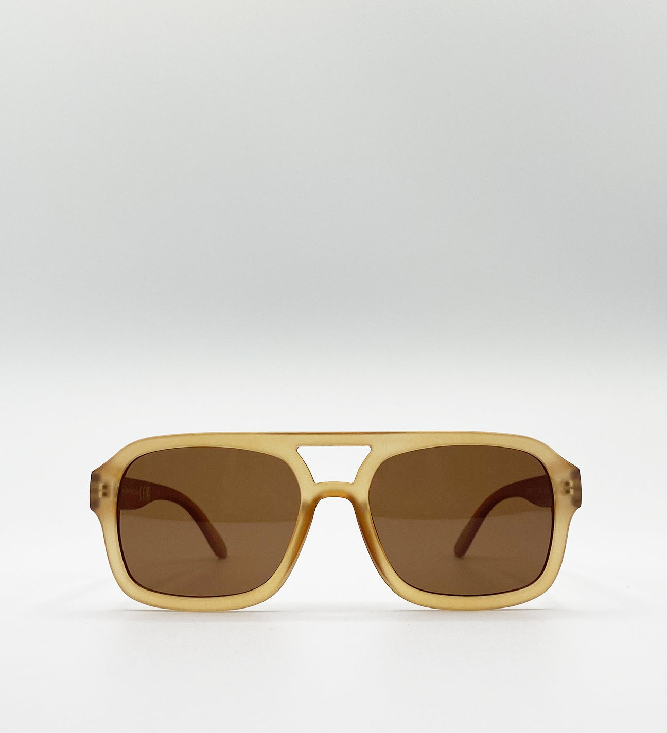 70's Navigator Sunglasses In Matte Sand - svnx