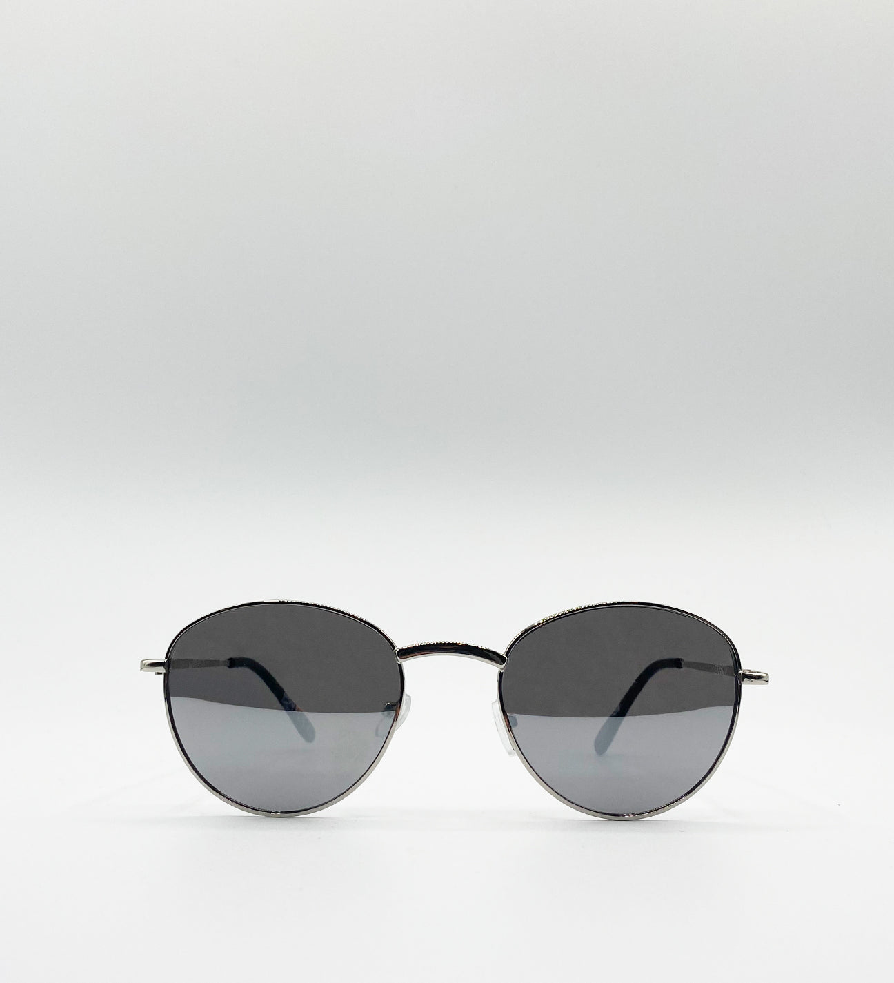 Round Metal Frame Sunglasses - svnx