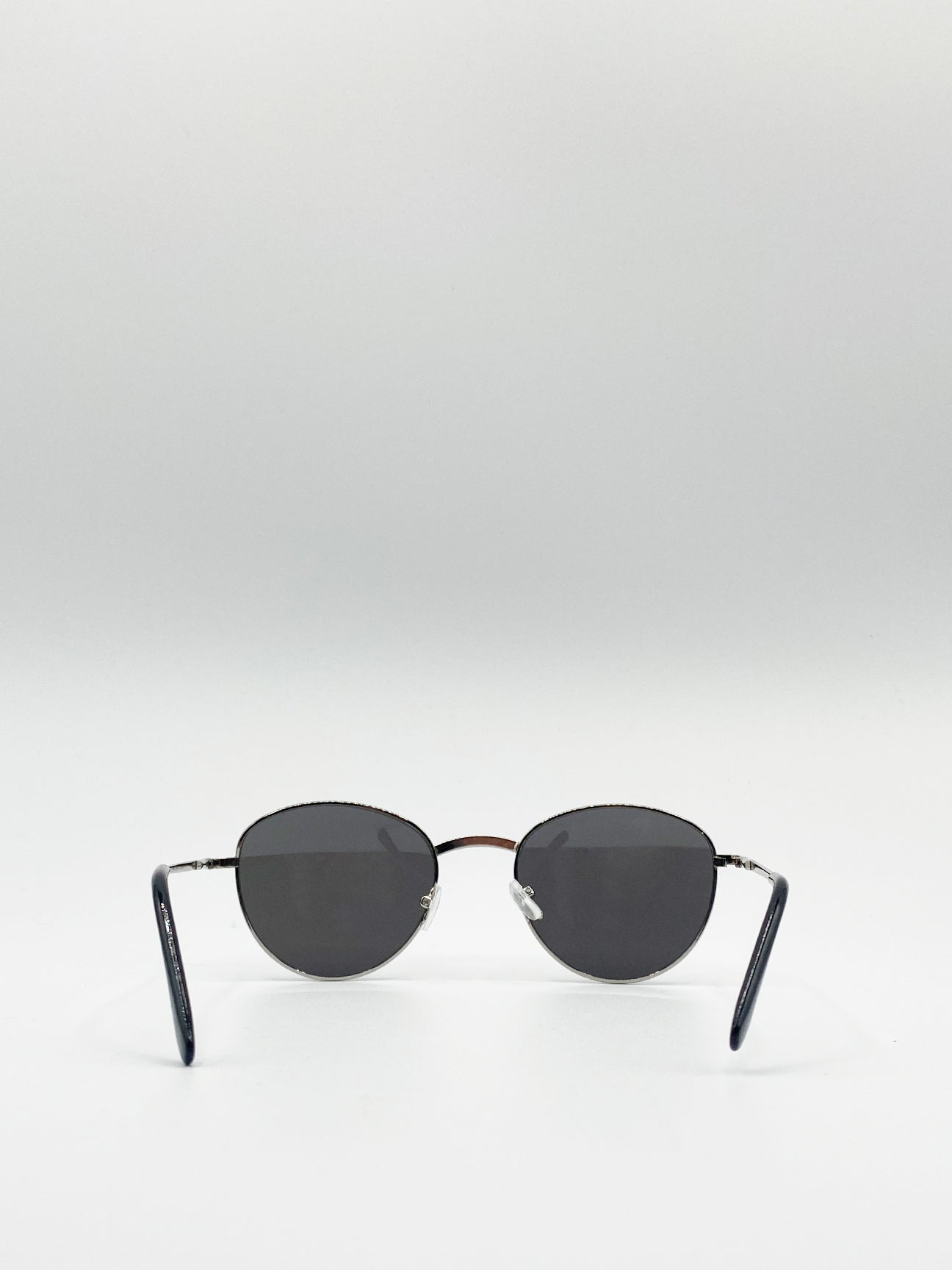 Round Metal Frame Sunglasses - svnx